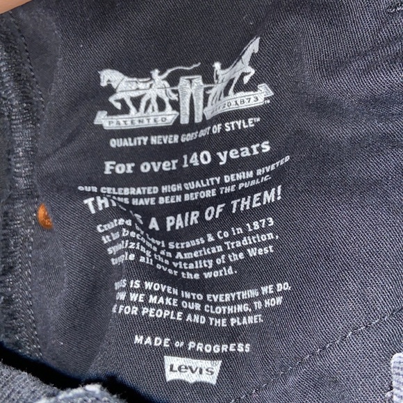 COPY - Levi’s X Vetements Two Toned - Picture 5 of 5